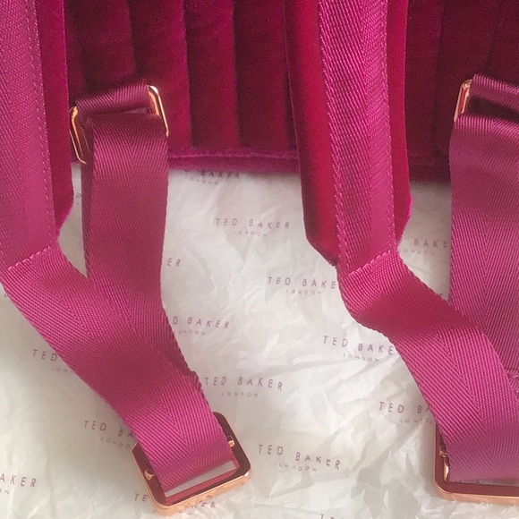 Ted Baker deep pink velvet backpack. Smaller new with tags. - Picture 4 of 9